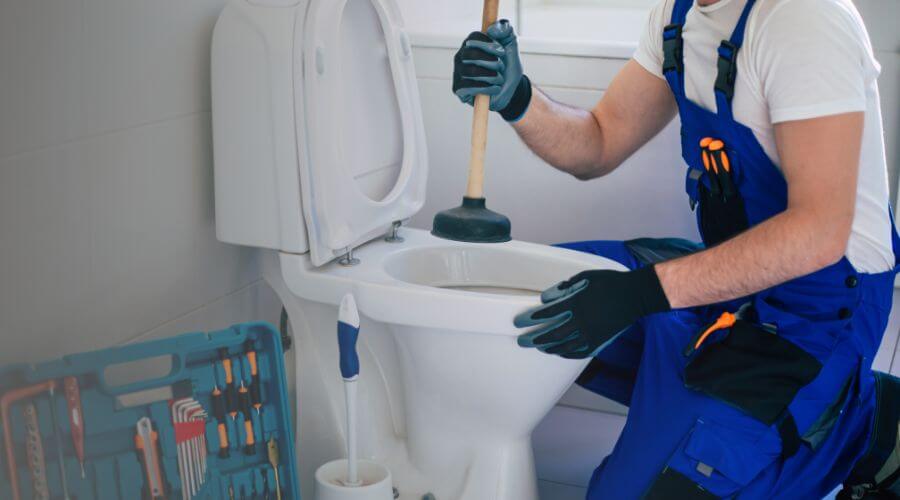Professional septic pumping service in Beech Bluff, TN